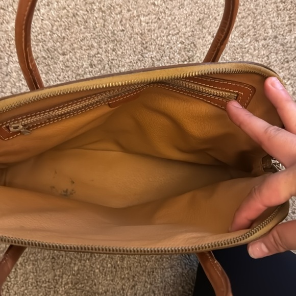 Celine Handbag - Picture 2 of 9